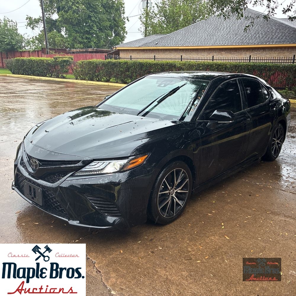 2019 Toyota Camry XSE